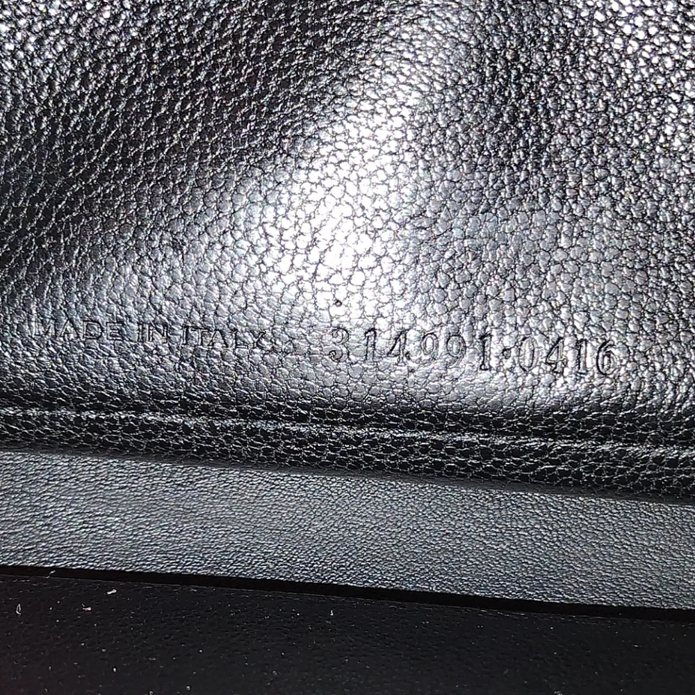 Yves Saint Laurent Ligne Y Leather Wallet - Picture 2 of 16